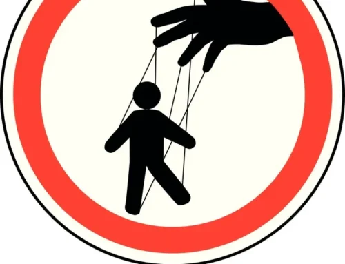 Detectar tácticas de manipulación en las conversaciones