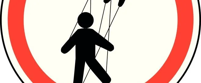 Ilustración de una persona con un cartel de 'STOP' deteniendo la manipulación en el ámbito laboral para fomentar un ambiente sano.